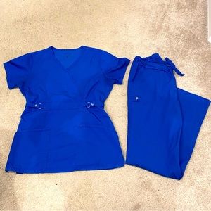 Cherokee luxe scrubs